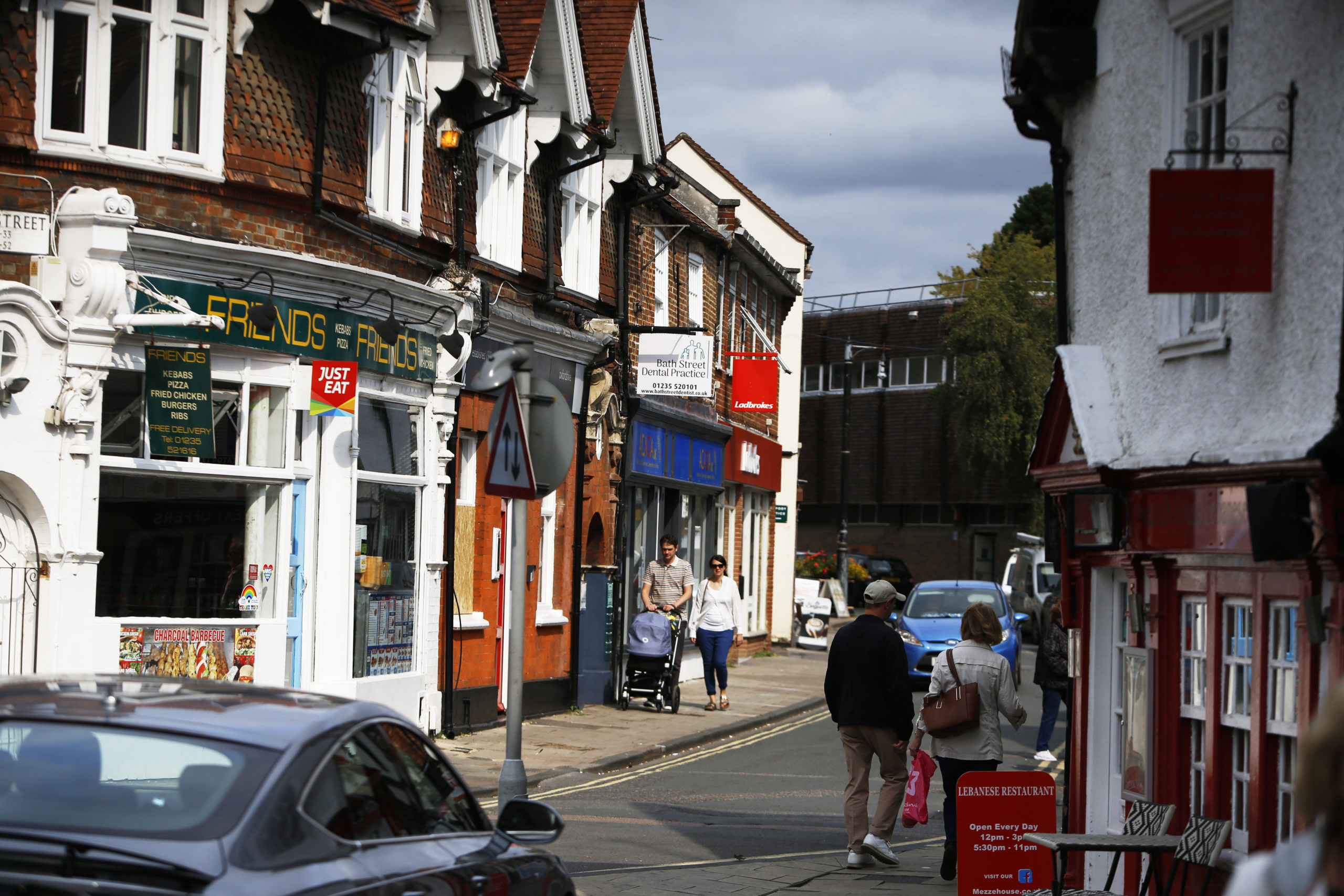 Abingdon town centre shops